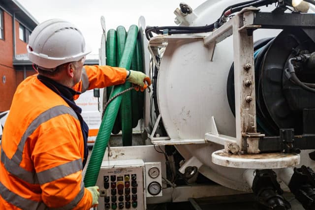 Blocked drains and emergency jetting