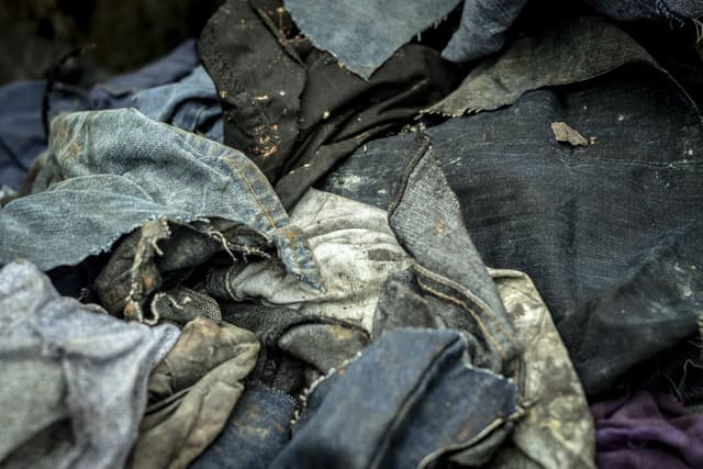 Oil-Contaminated Rags & Cloths